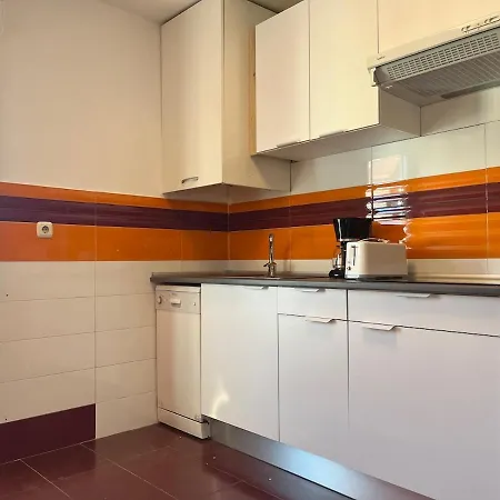 Cozy With Large Balcony In Azkoitia