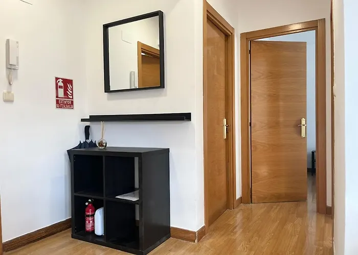 Cozy With Large Balcony In Azkoitia *