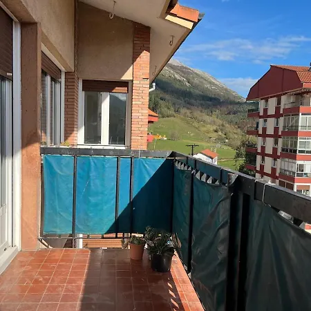 Appartement Cozy With Large Balcony In Azkoitia *